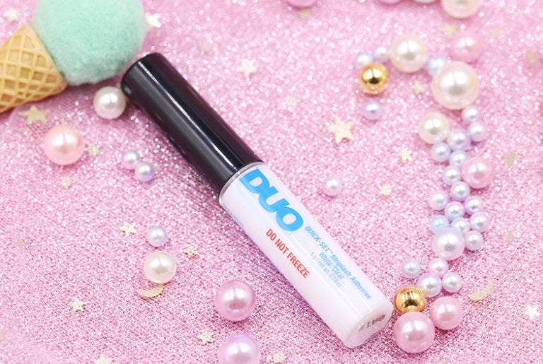 Eyelashes Glue
